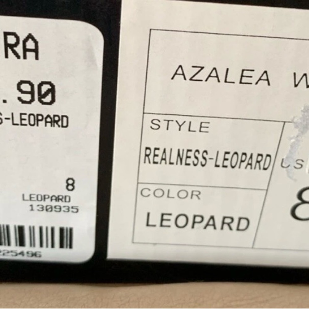 Leopard Print Fuzzy Sandals - Picture 4 of 5
